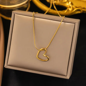 Luxe heart necklace