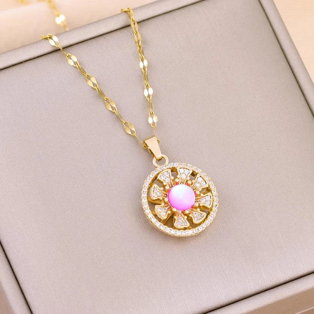 Pink Rotating flower Necklace (Anti Tarnish)