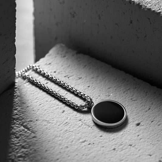 Round shape black onyx men's necklace