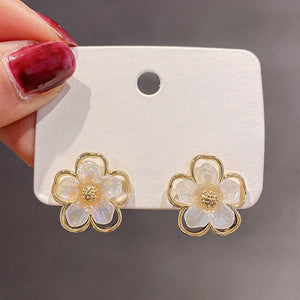 Shell Flower Earrings