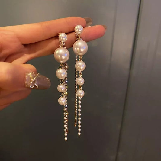 Pearls Dangle Earrings