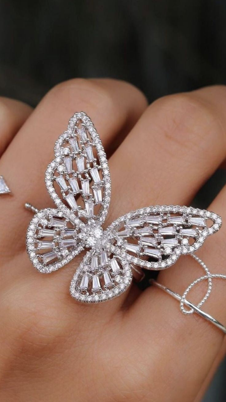 Big Butterfly Adjustable Ring